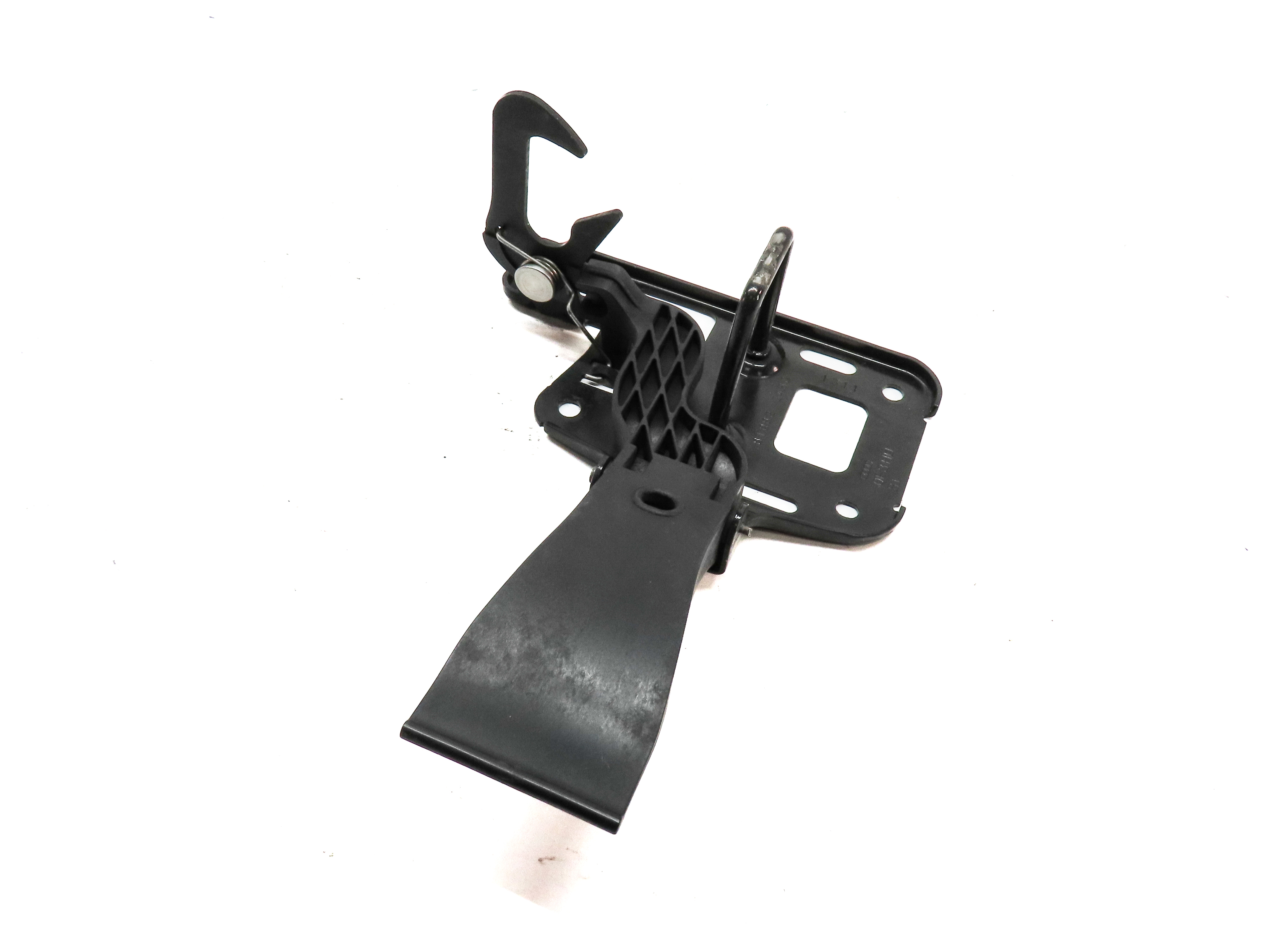 2011 AUDI A5 CONVERTIBLE (B8 8T) FRONT HOOD BONNET SAFETY HOOK CATCH LATCH — exact item pictured
